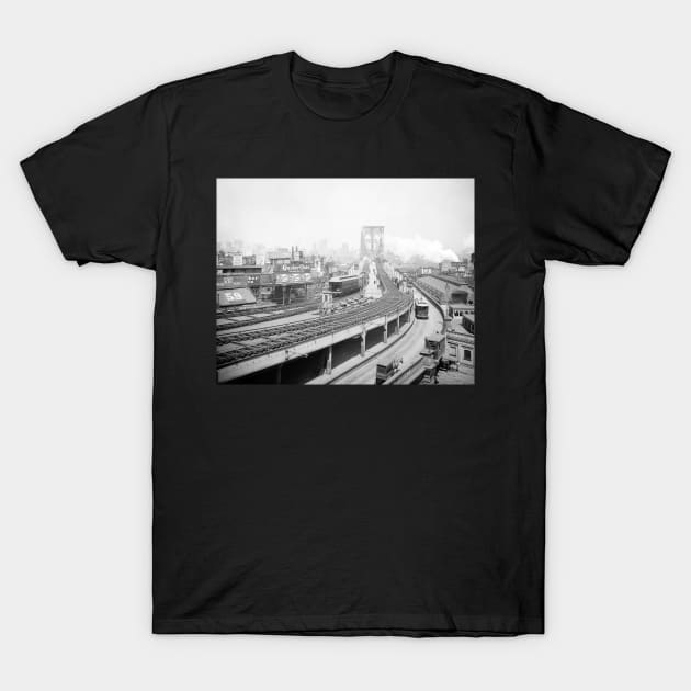 Brooklyn Bridge Terminal, 1903. Vintage Photo T-Shirt by historyphoto